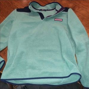 Green vineyard vines fleece pullover